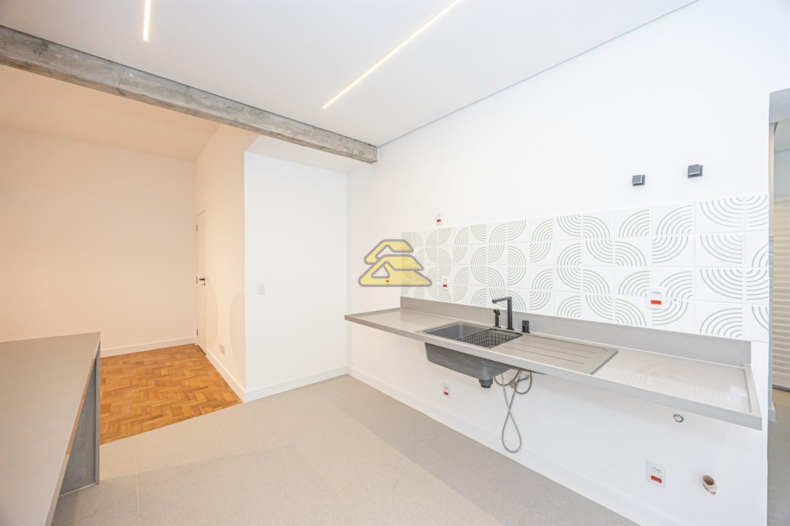 Apartamento à venda com 3 quartos, 117m² - Foto 10