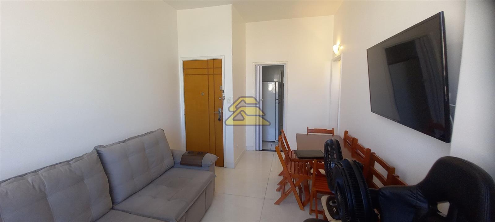 Apartamento à venda com 1 quarto, 50m² - Foto 2