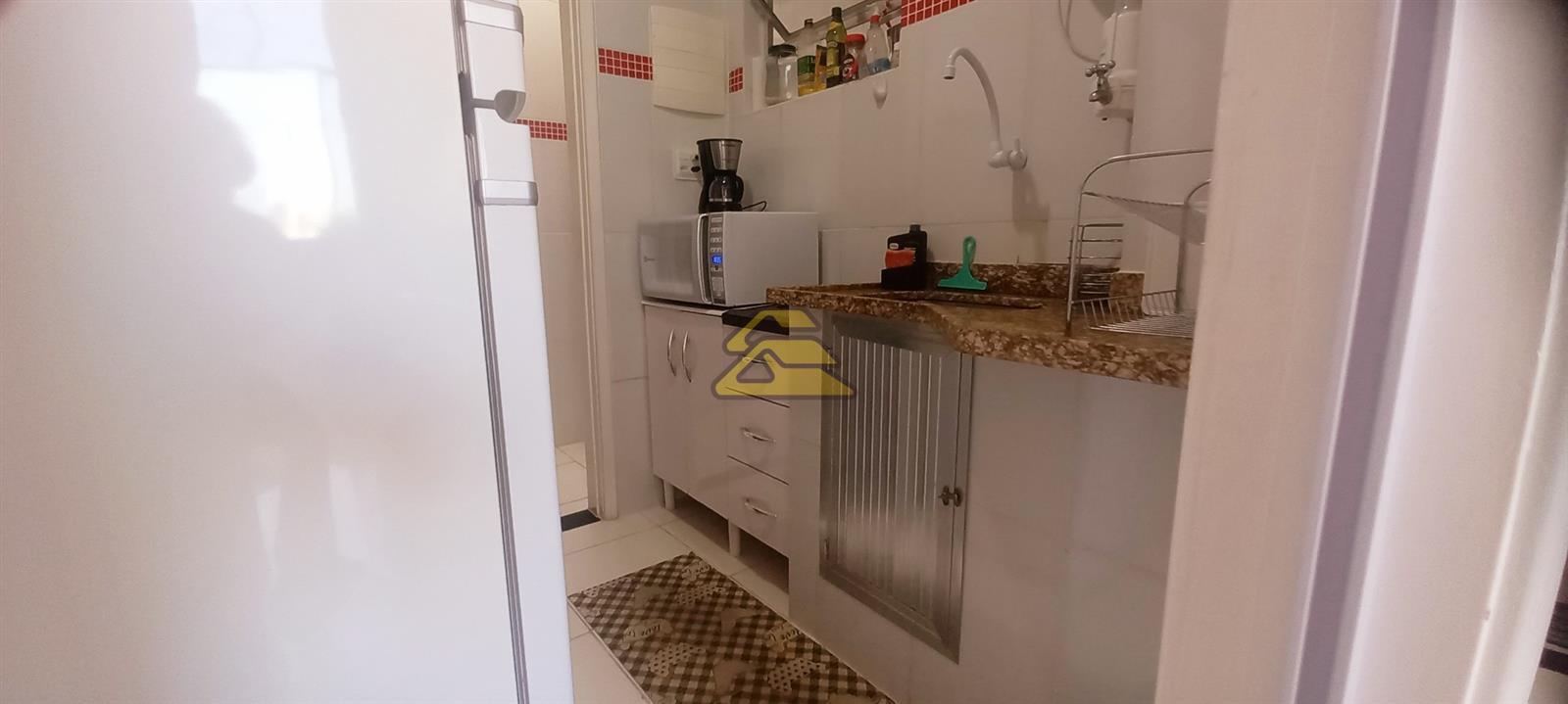 Apartamento à venda com 1 quarto, 50m² - Foto 25