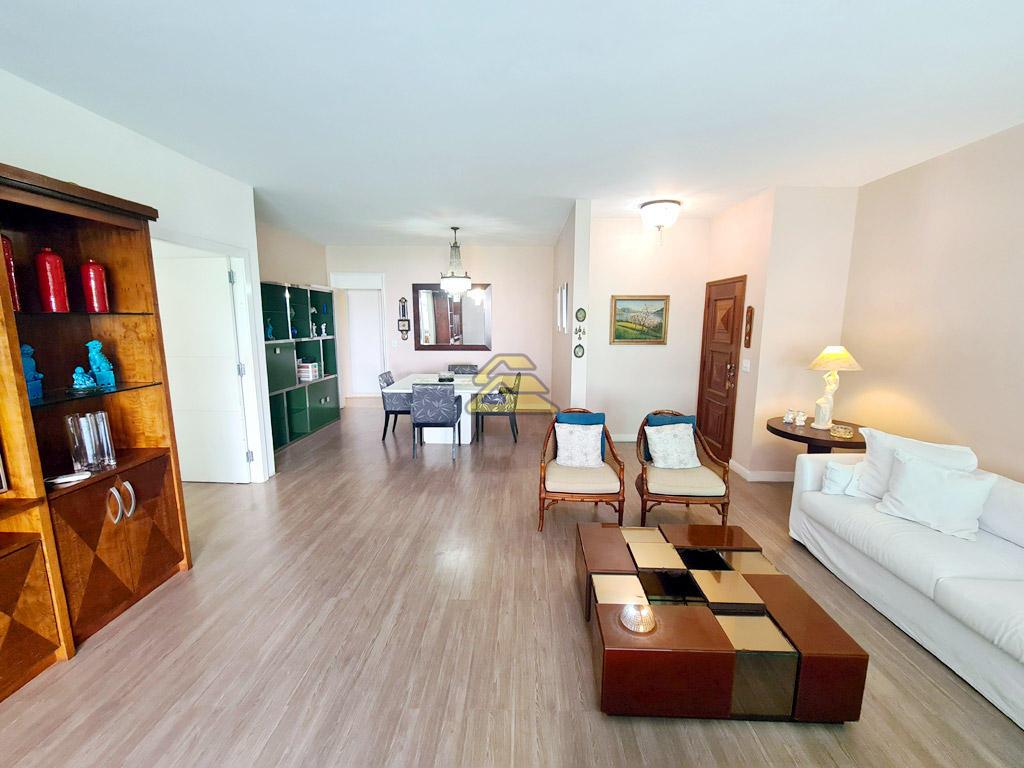 Apartamento à venda com 4 quartos, 169m² - Foto 4