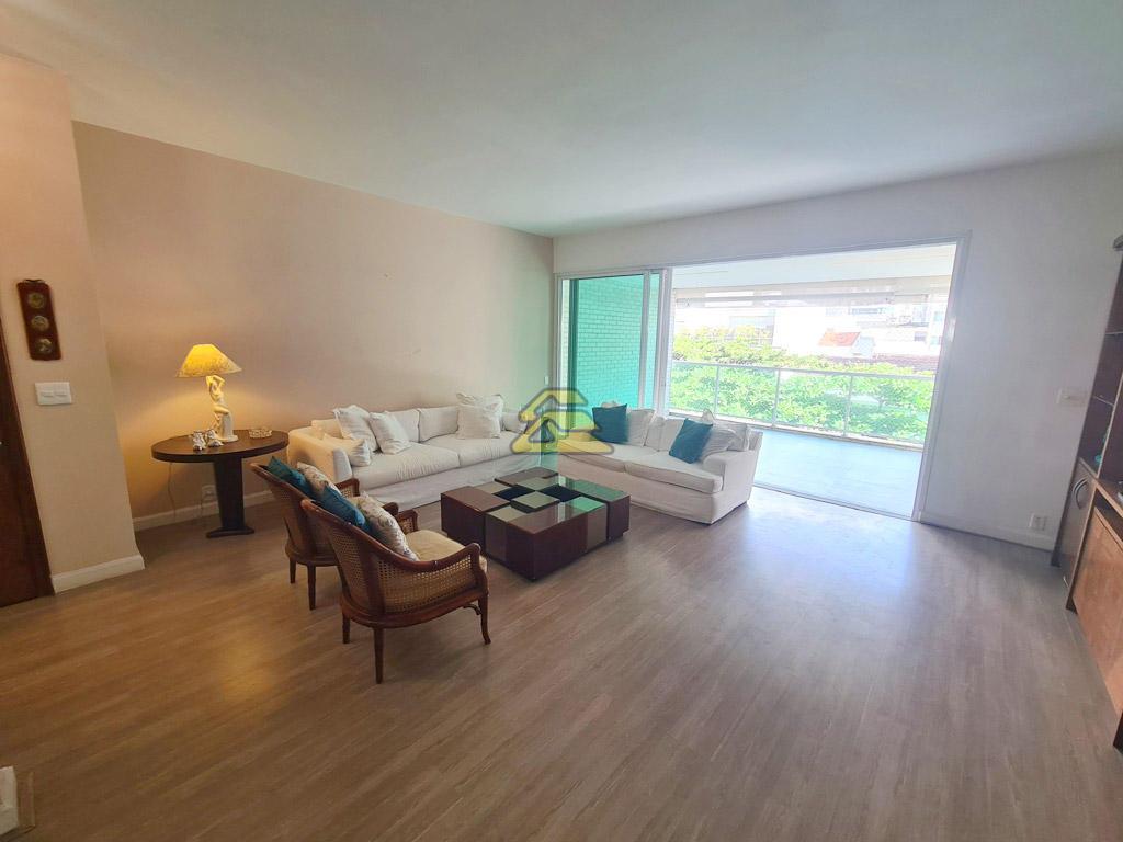 Apartamento à venda com 4 quartos, 169m² - Foto 8