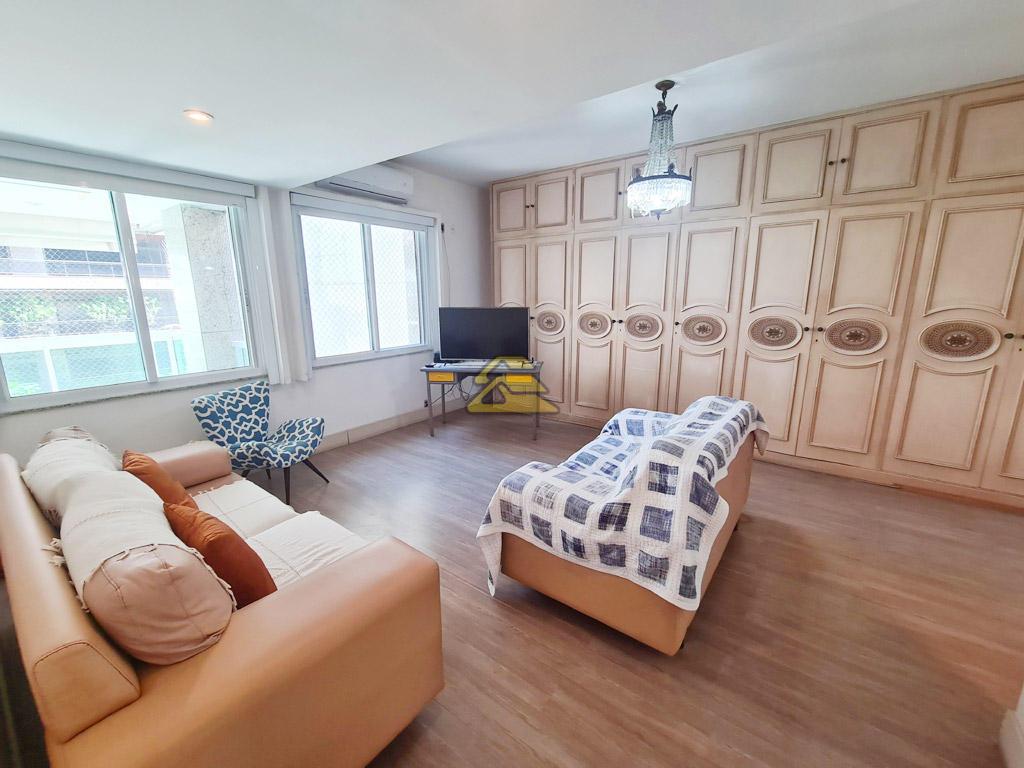 Apartamento à venda com 4 quartos, 169m² - Foto 35