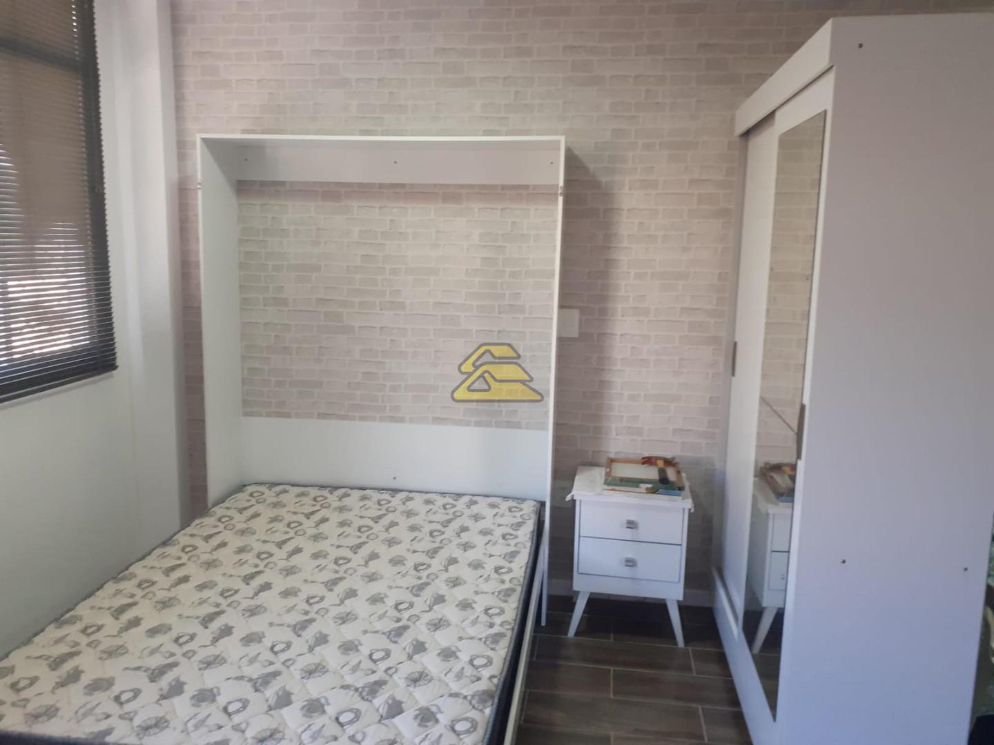 Casa à venda com 2 quartos, 75m² - Foto 7