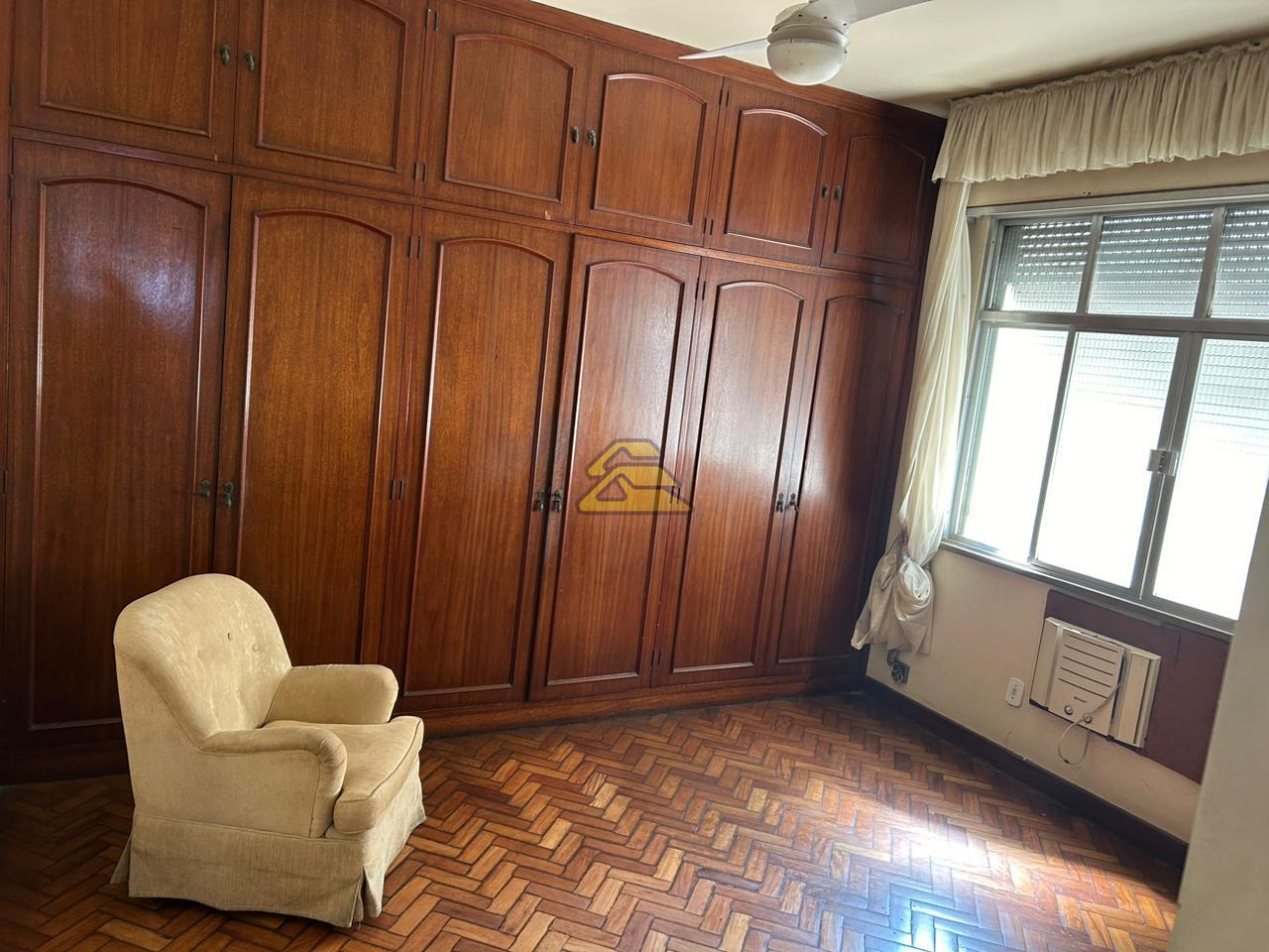 Apartamento à venda com 3 quartos, 215m² - Foto 14