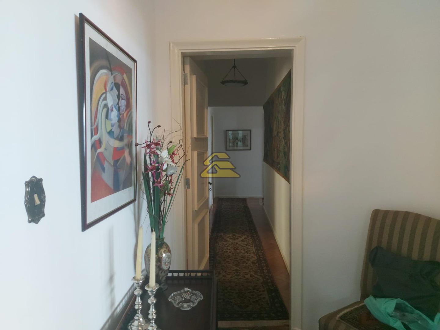 Apartamento à venda com 4 quartos, 223m² - Foto 18