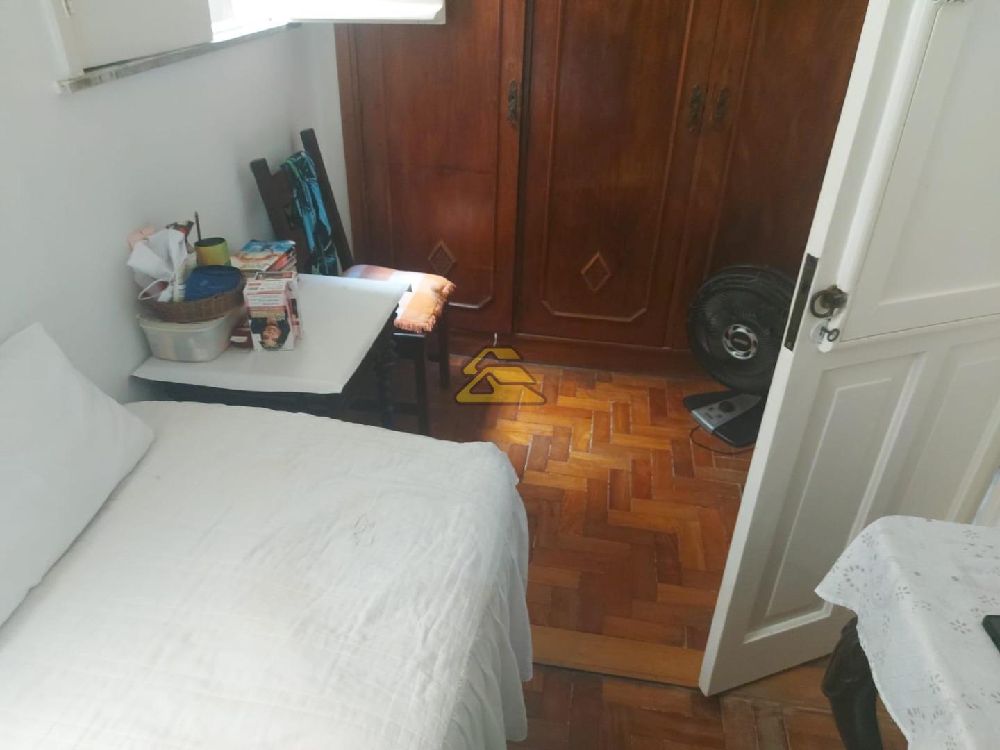 Apartamento à venda com 4 quartos, 223m² - Foto 23