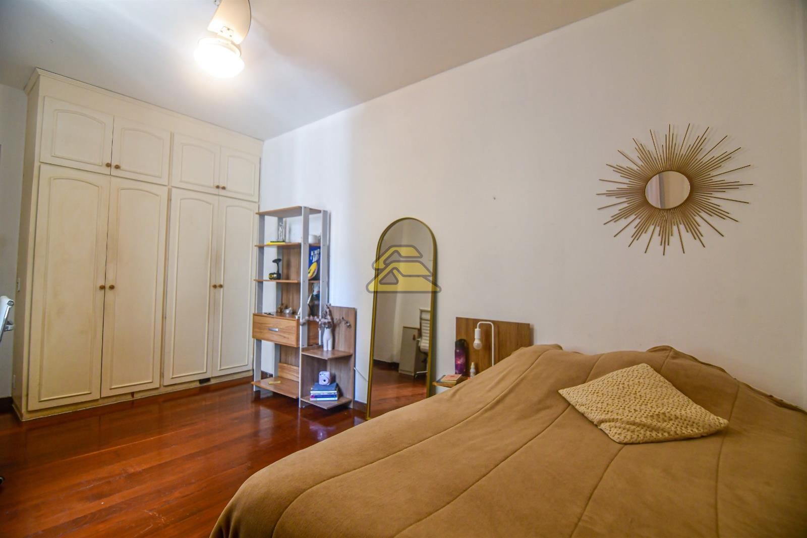 Apartamento à venda com 3 quartos, 123m² - Foto 11