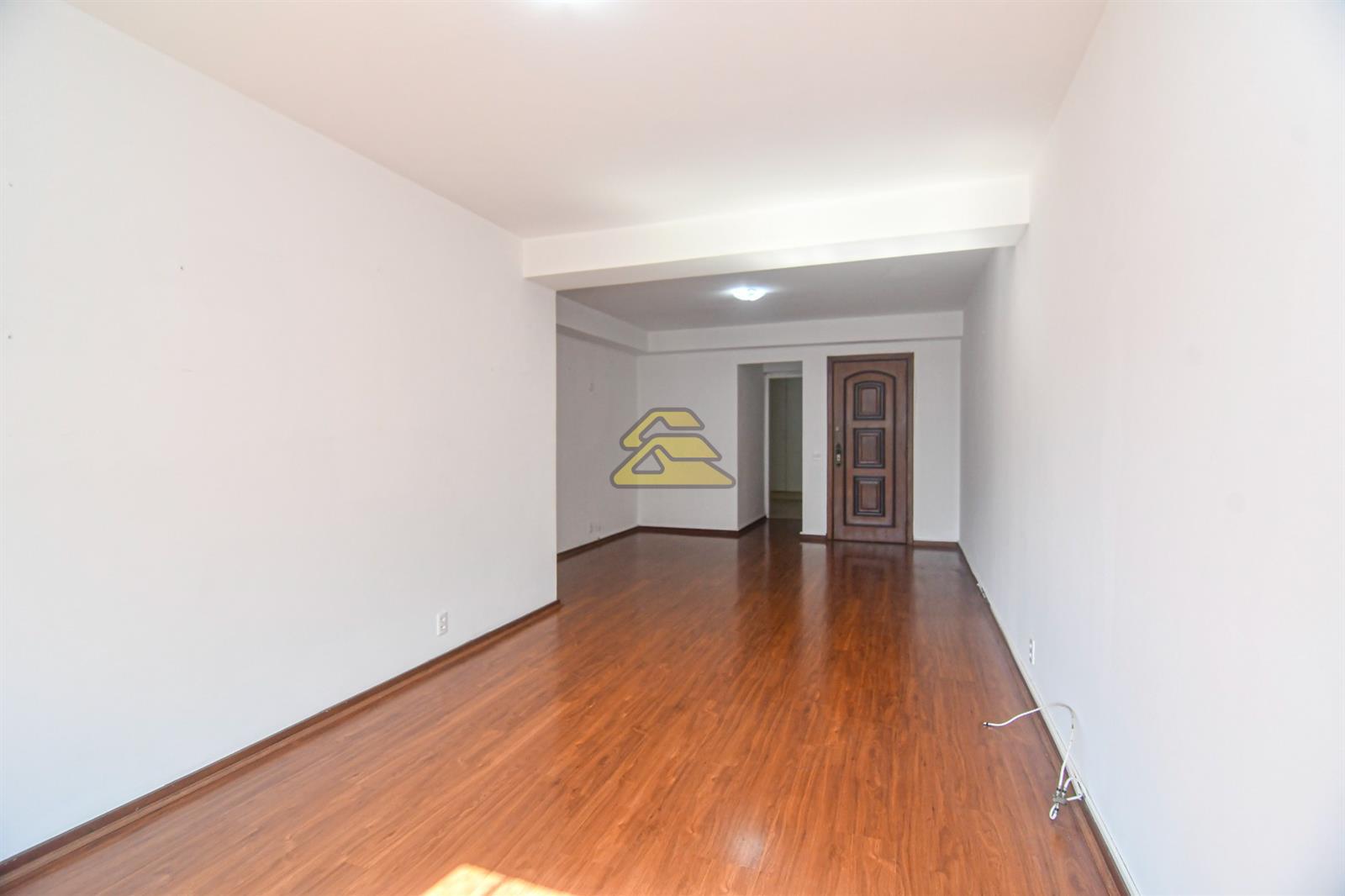 Apartamento à venda com 3 quartos, 118m² - Foto 5