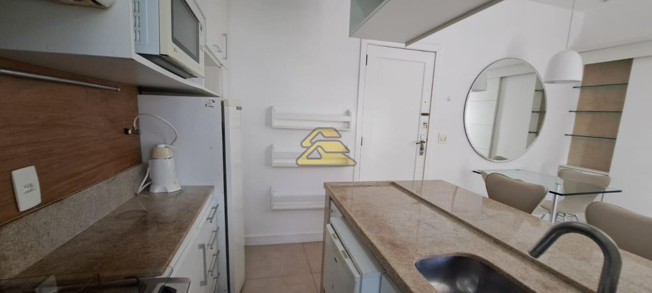 Apartamento à venda com 1 quarto, 34m² - Foto 11