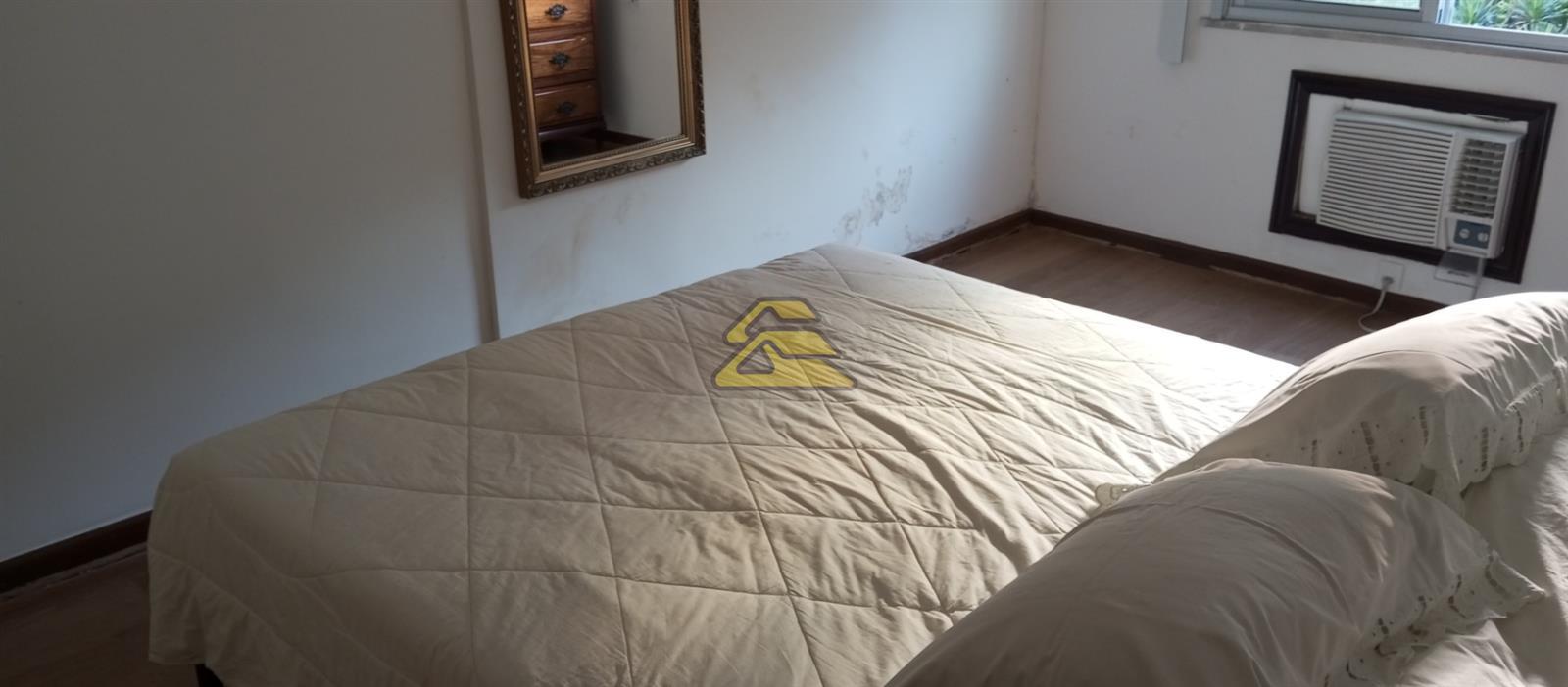 Apartamento à venda com 3 quartos, 110m² - Foto 10