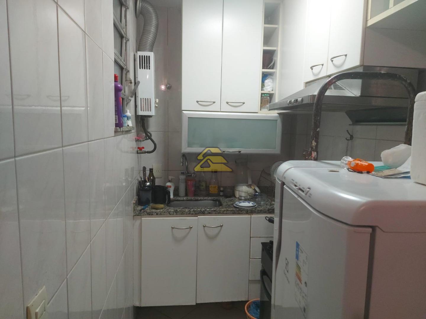 Apartamento à venda com 1 quarto, 53m² - Foto 16