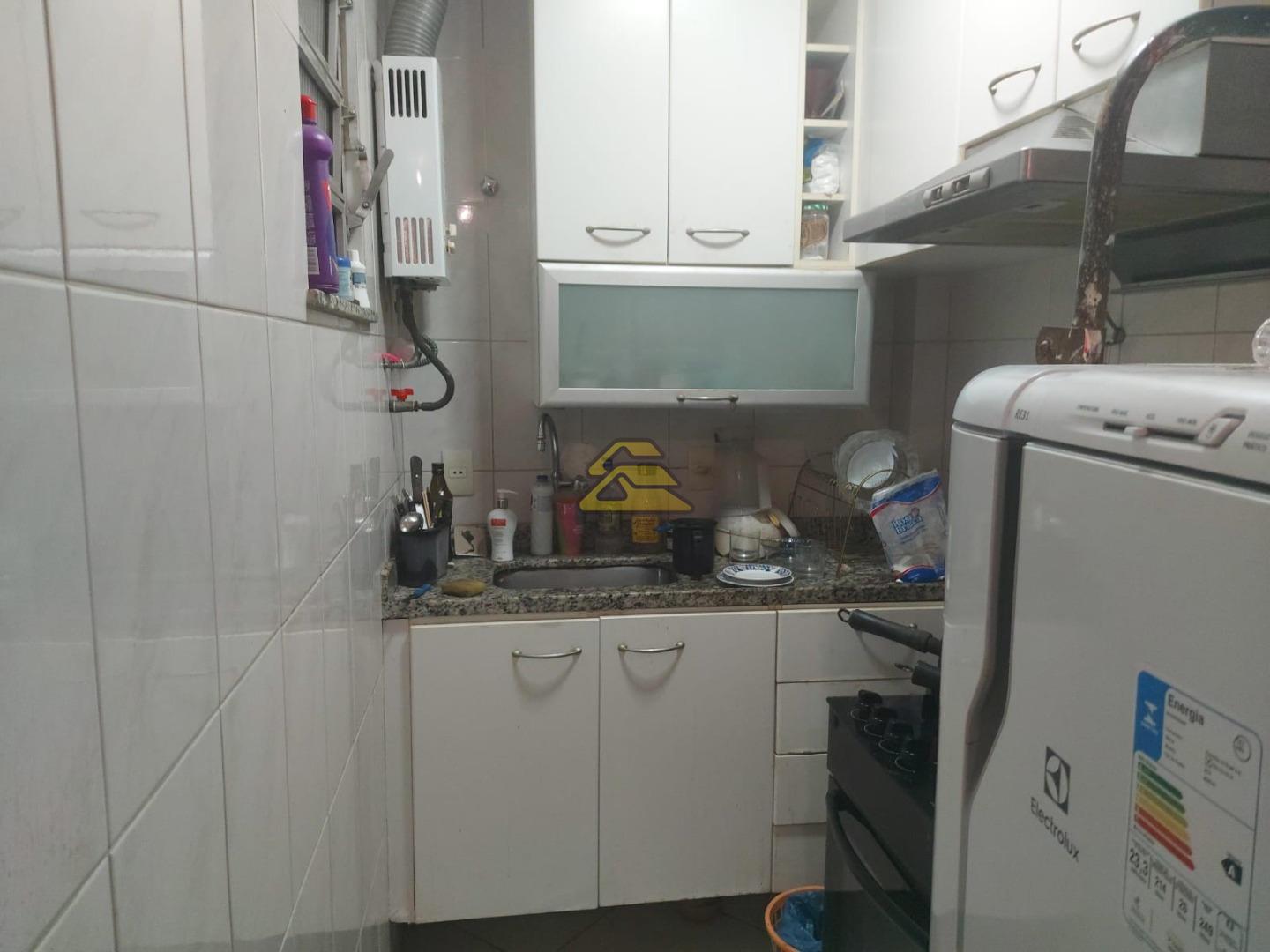 Apartamento à venda com 1 quarto, 53m² - Foto 21