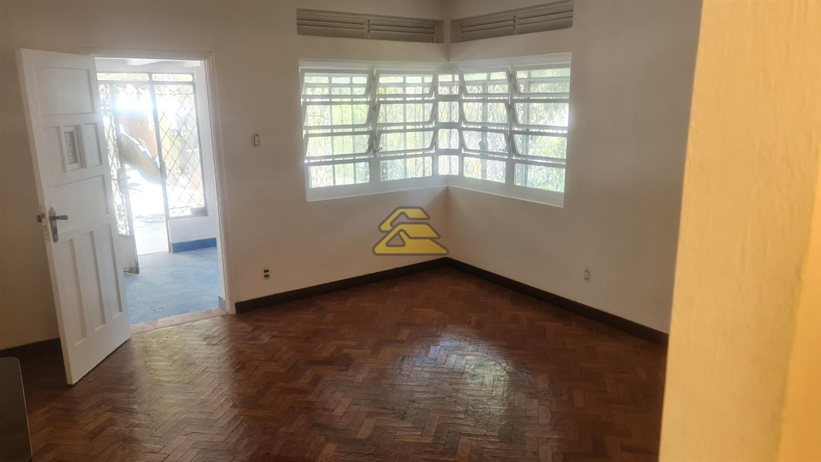 Casa de Vila à venda com 3 quartos, 83m² - Foto 6