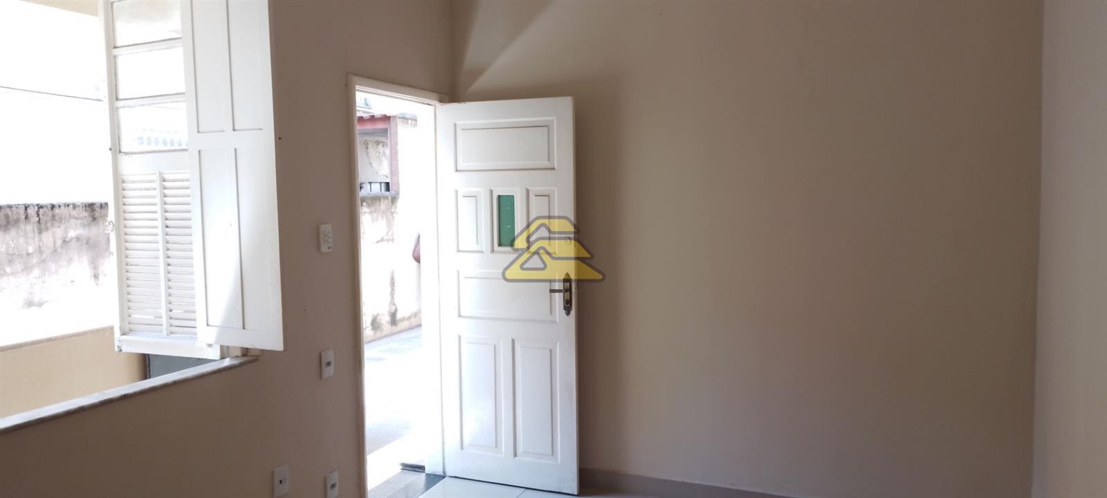 Apartamento à venda com 2 quartos, 36m² - Foto 9