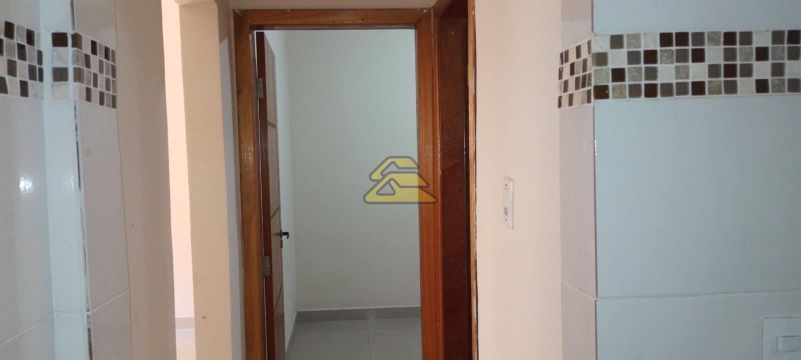 Apartamento à venda com 2 quartos, 36m² - Foto 17