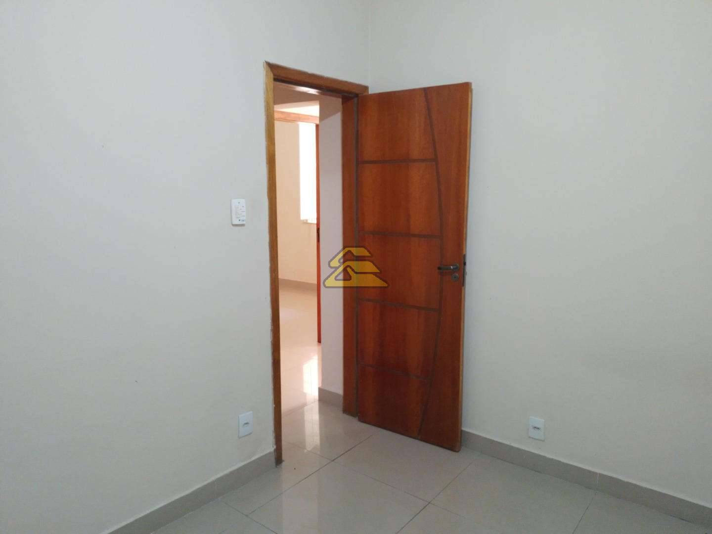 Apartamento à venda com 2 quartos, 36m² - Foto 32