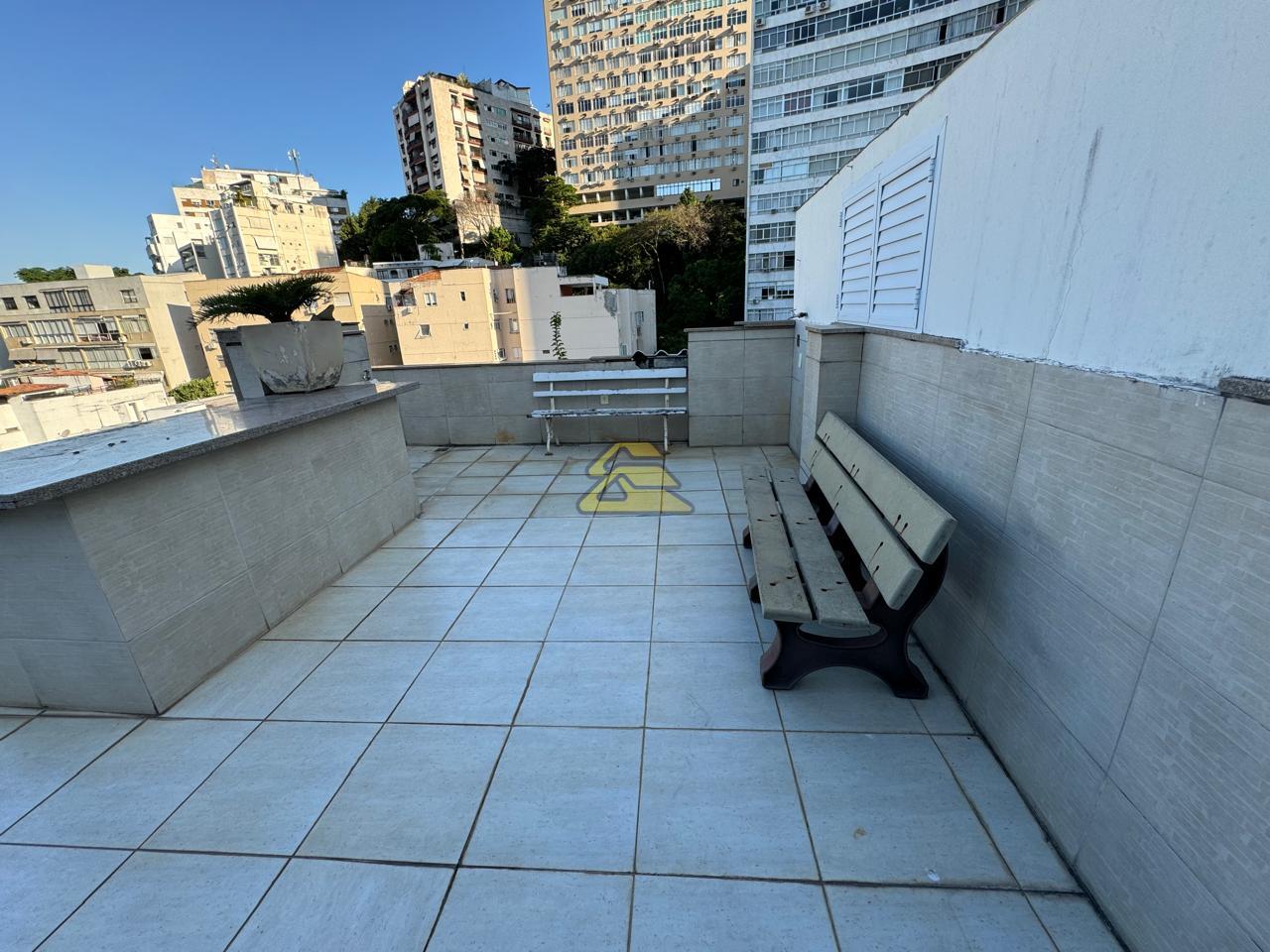 Cobertura à venda com 3 quartos, 237m² - Foto 14