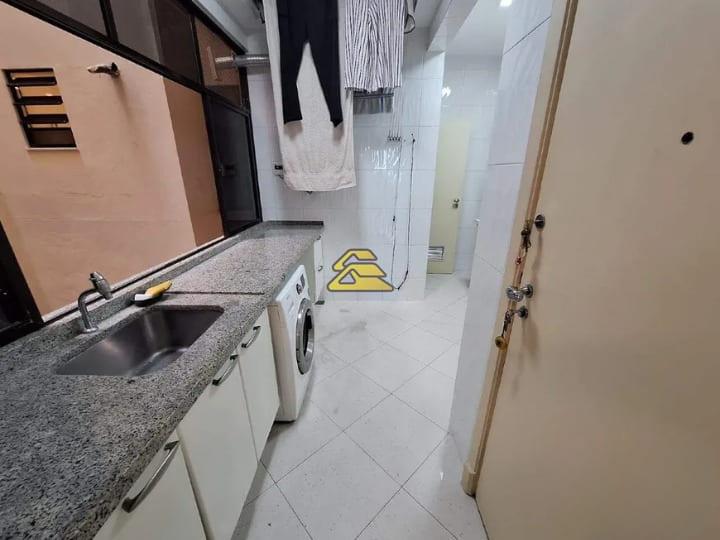 Apartamento à venda com 4 quartos, 236m² - Foto 21