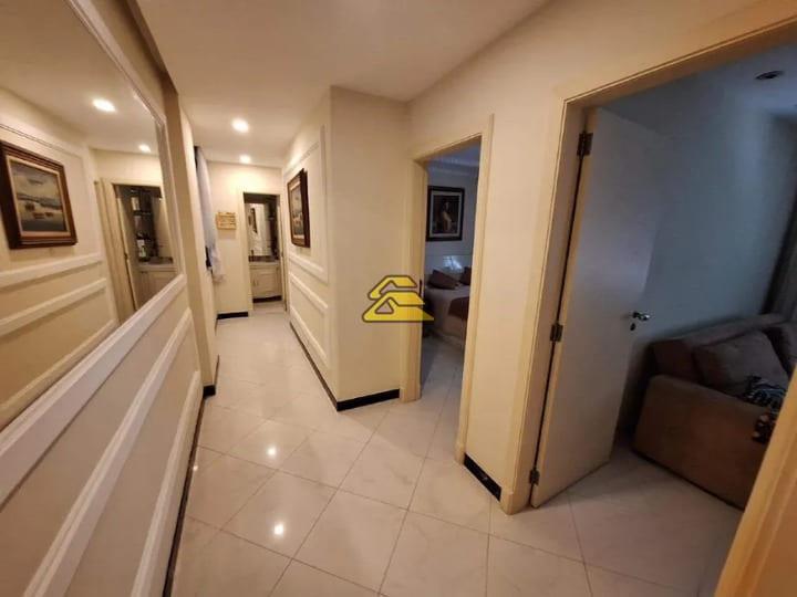 Apartamento à venda com 4 quartos, 236m² - Foto 16