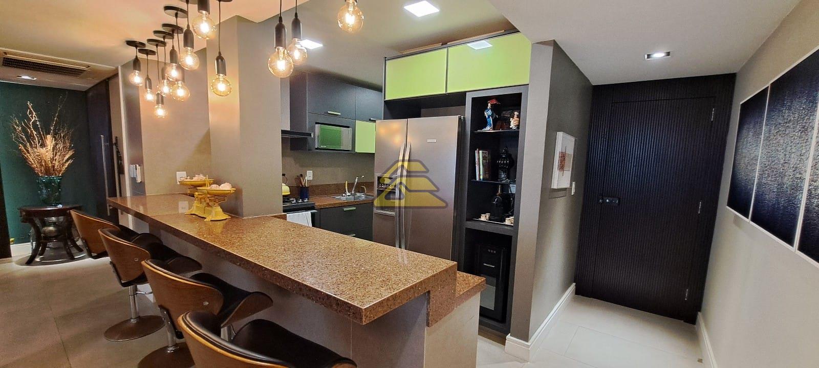 Apartamento à venda com 4 quartos, 163m² - Foto 28