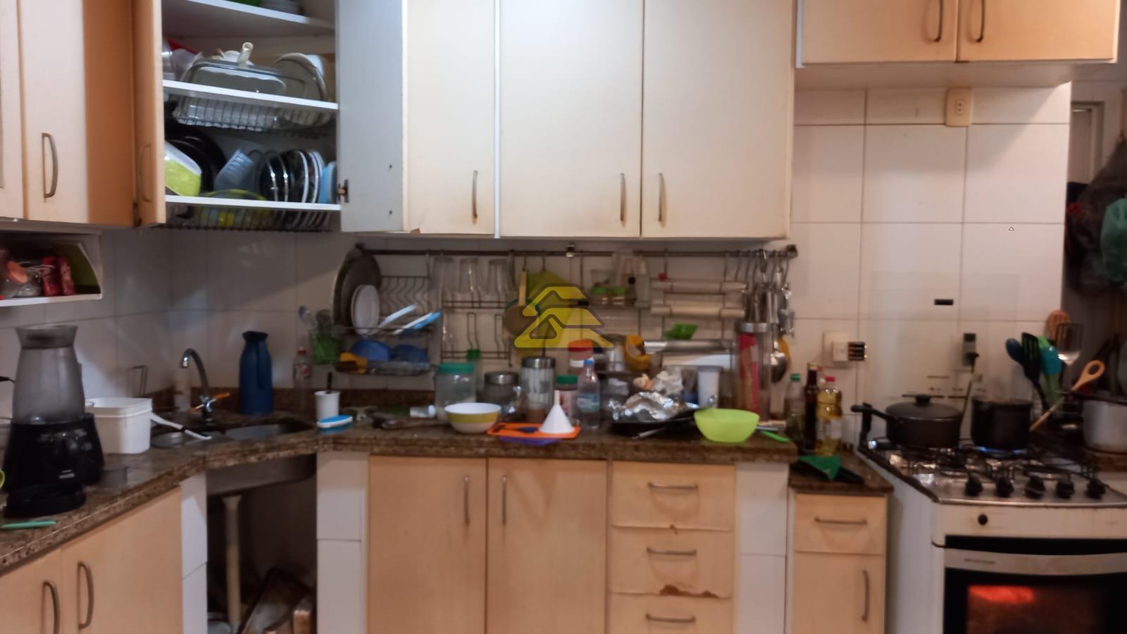 Apartamento à venda com 2 quartos, 85m² - Foto 17