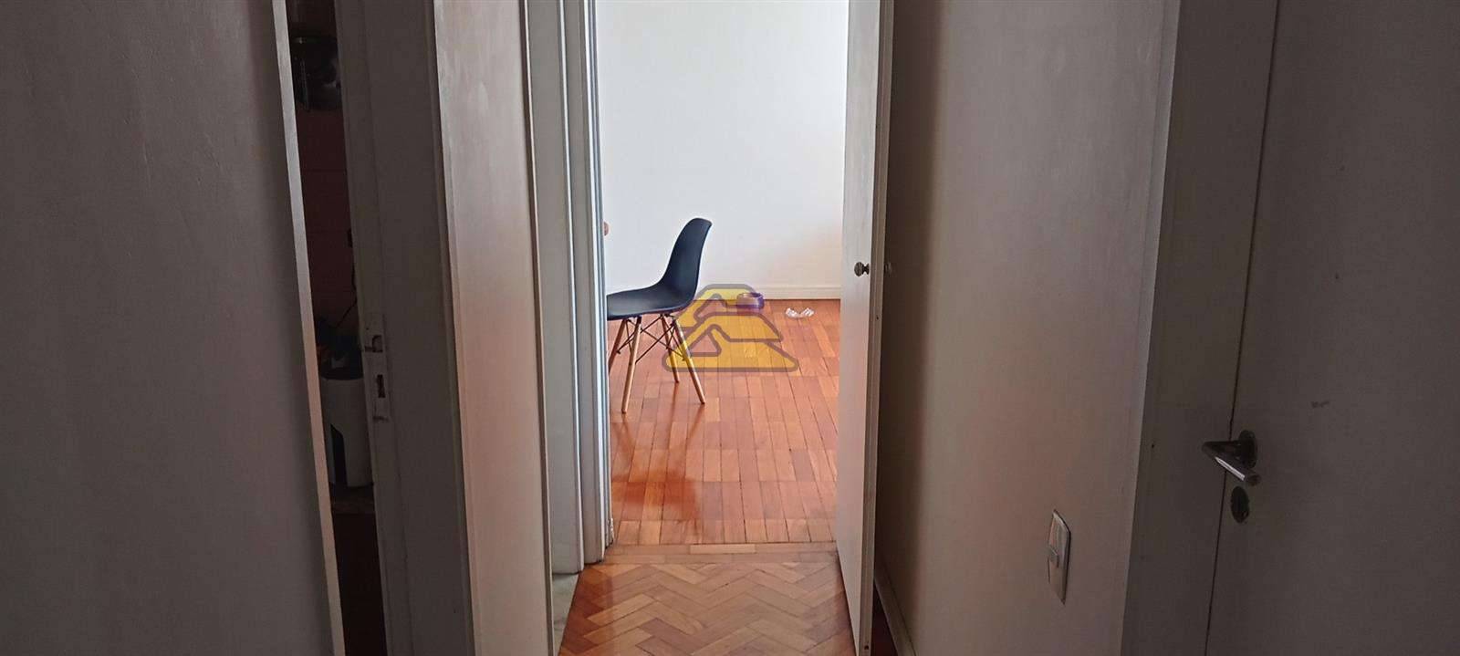 Apartamento à venda com 3 quartos, 111m² - Foto 5