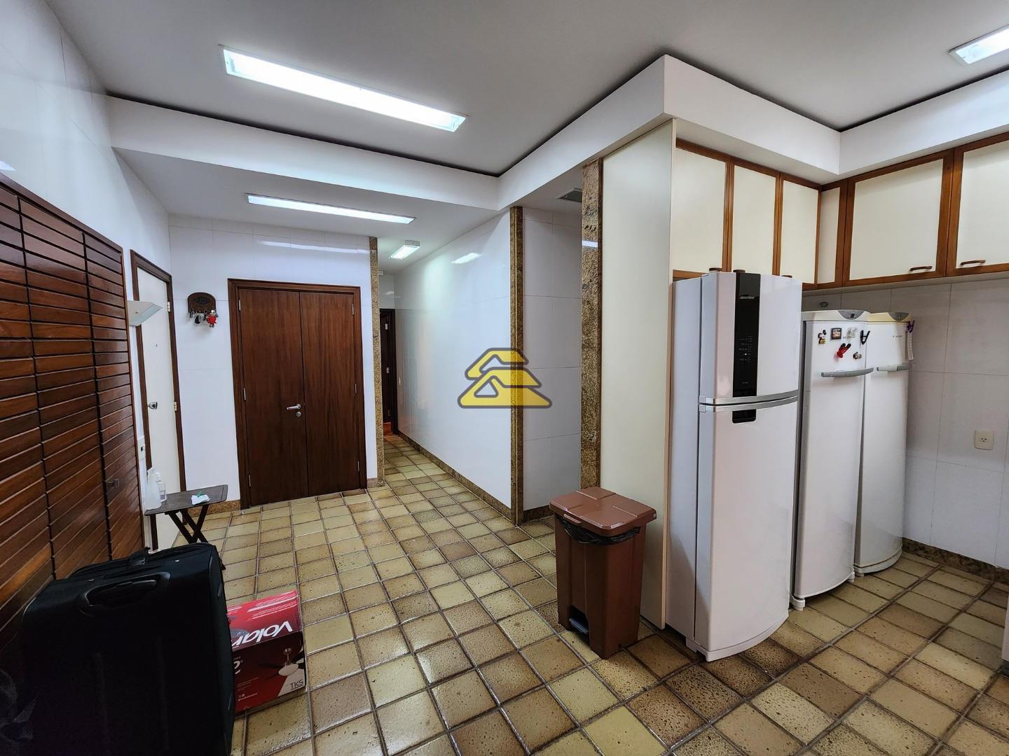 Apartamento à venda com 4 quartos, 500m² - Foto 35