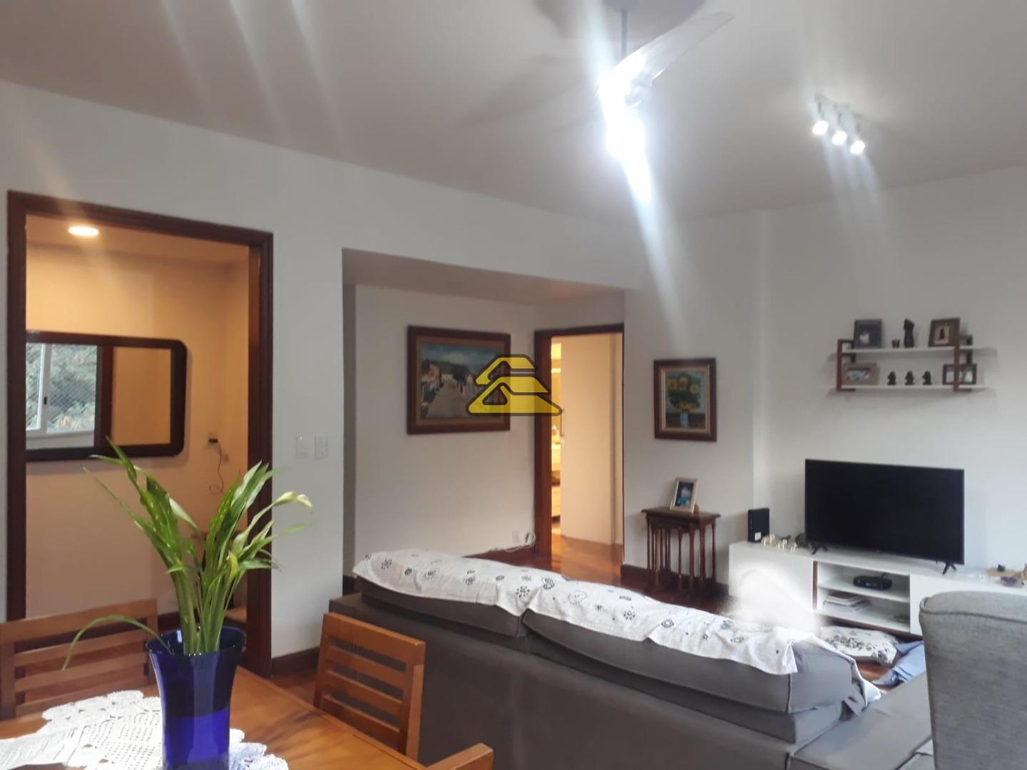 Apartamento à venda com 3 quartos, 132m² - Foto 1