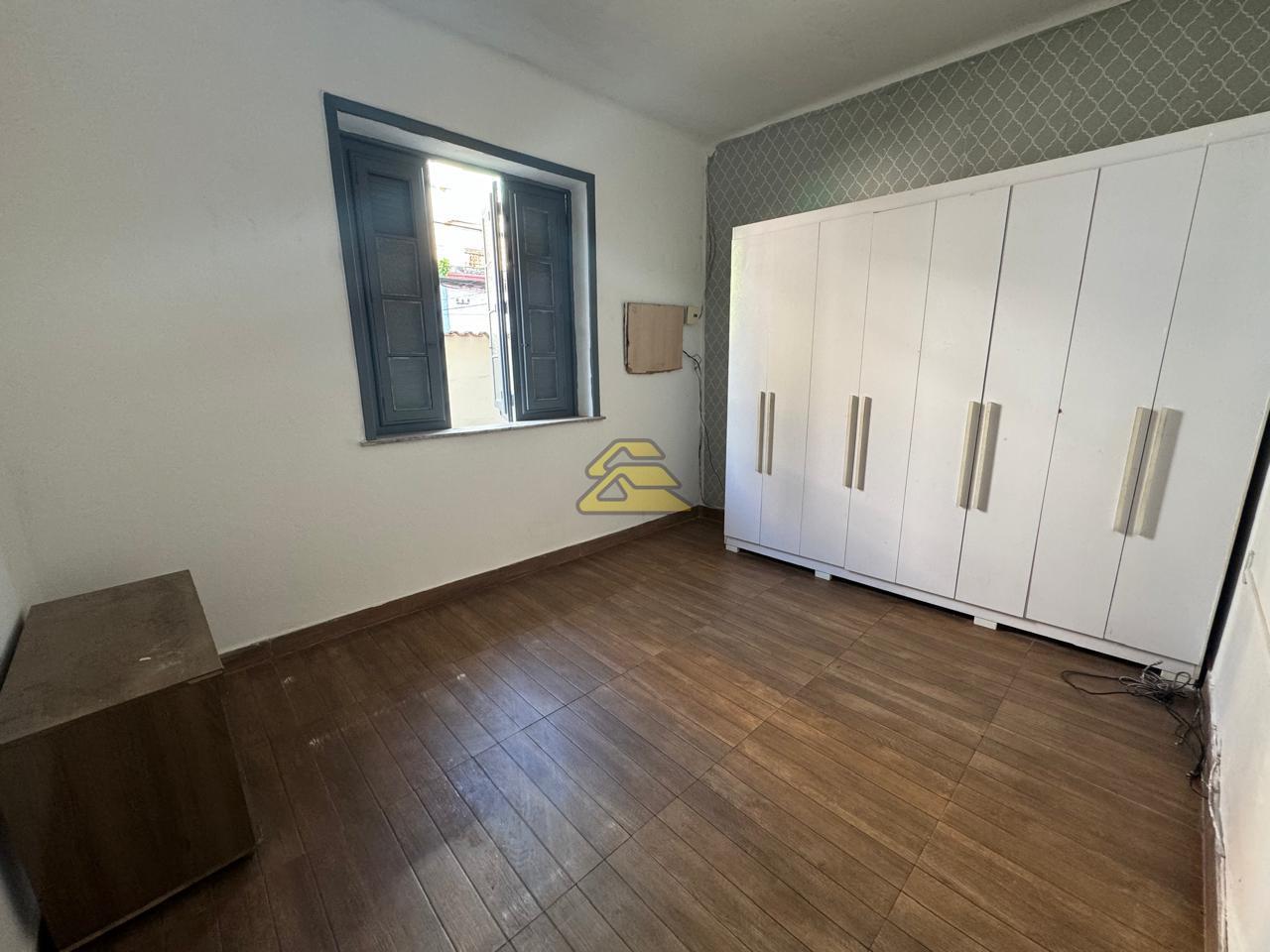 Apartamento à venda com 2 quartos, 60m² - Foto 5