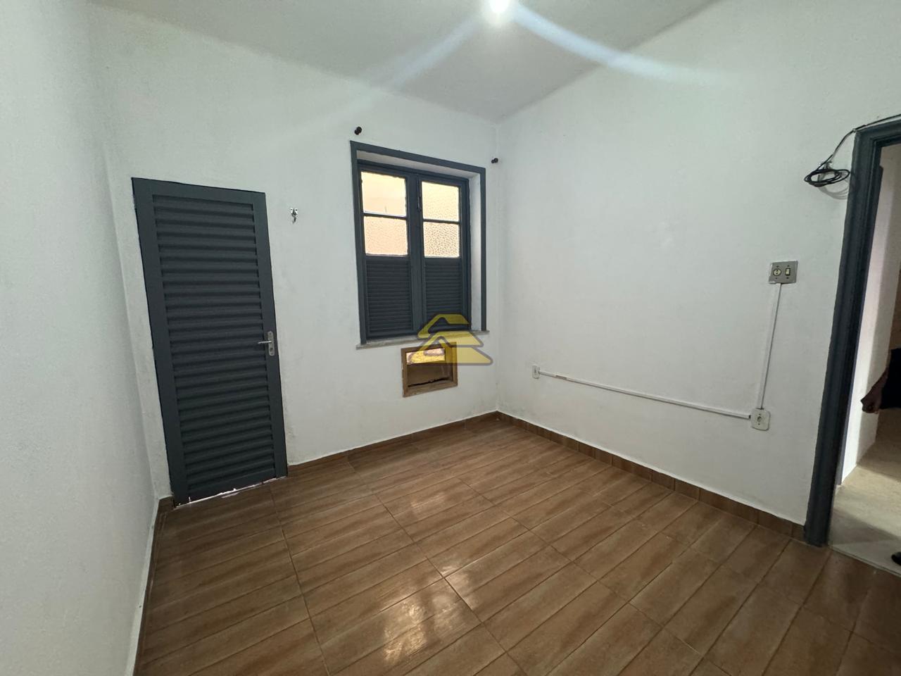 Apartamento à venda com 2 quartos, 60m² - Foto 9