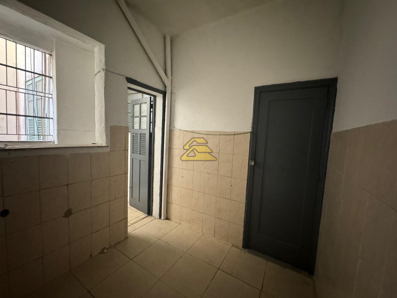 Apartamento à venda com 2 quartos, 60m² - Foto 14