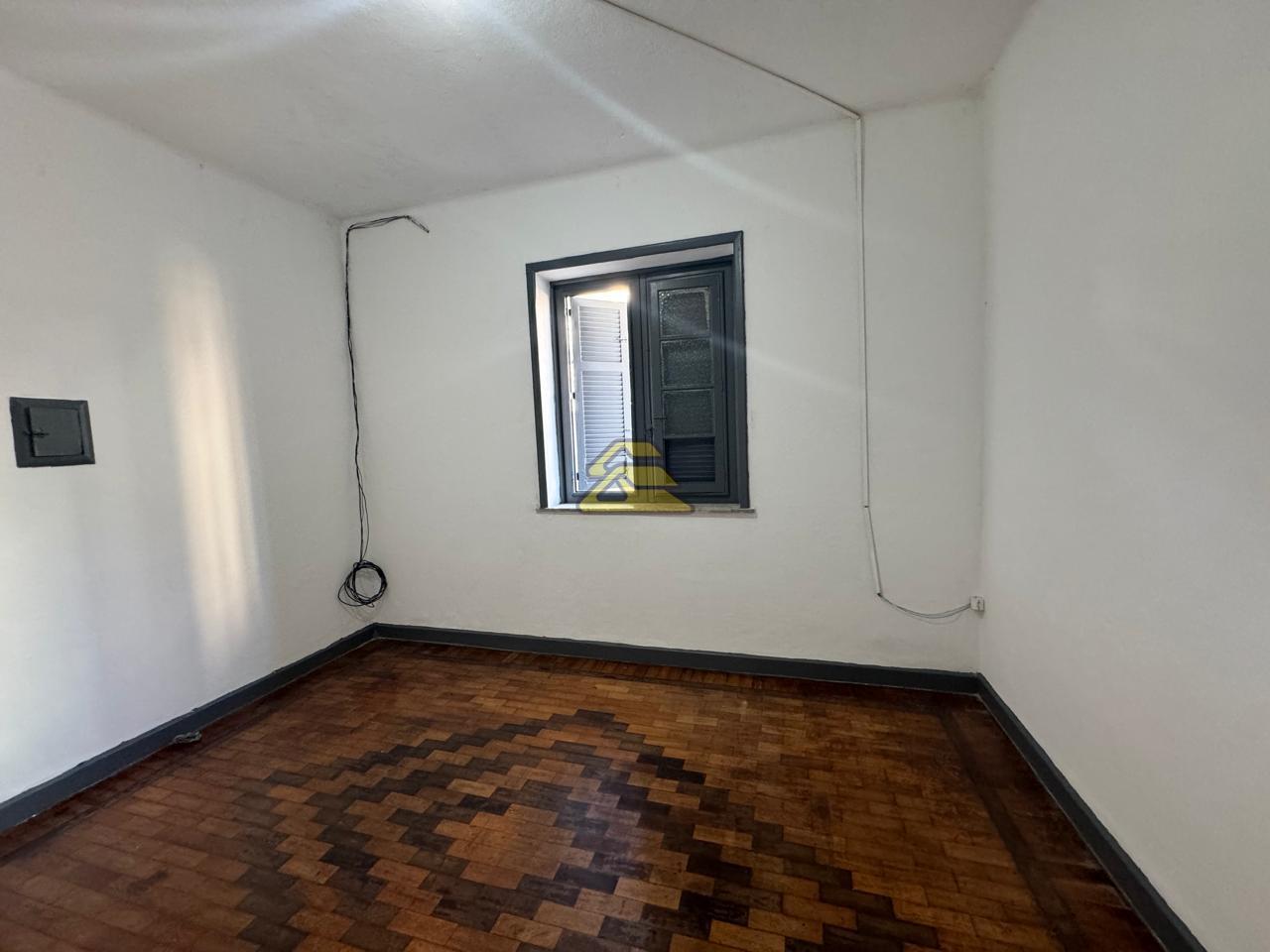 Apartamento à venda com 2 quartos, 60m² - Foto 3