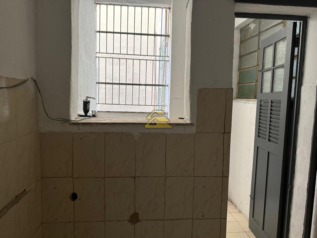 Apartamento à venda com 2 quartos, 60m² - Foto 17