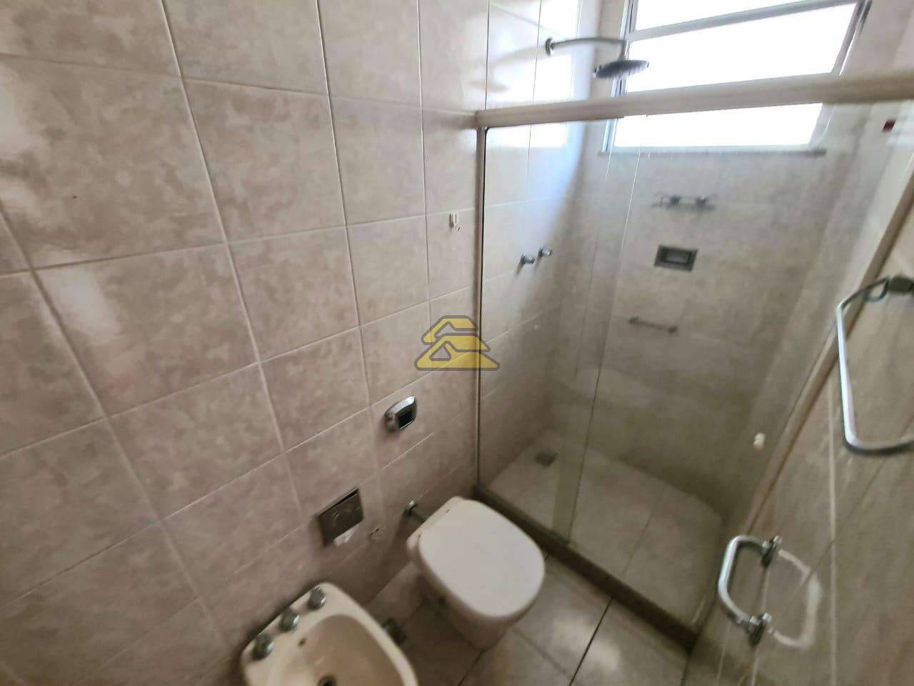 Apartamento à venda com 3 quartos, 120m² - Foto 16