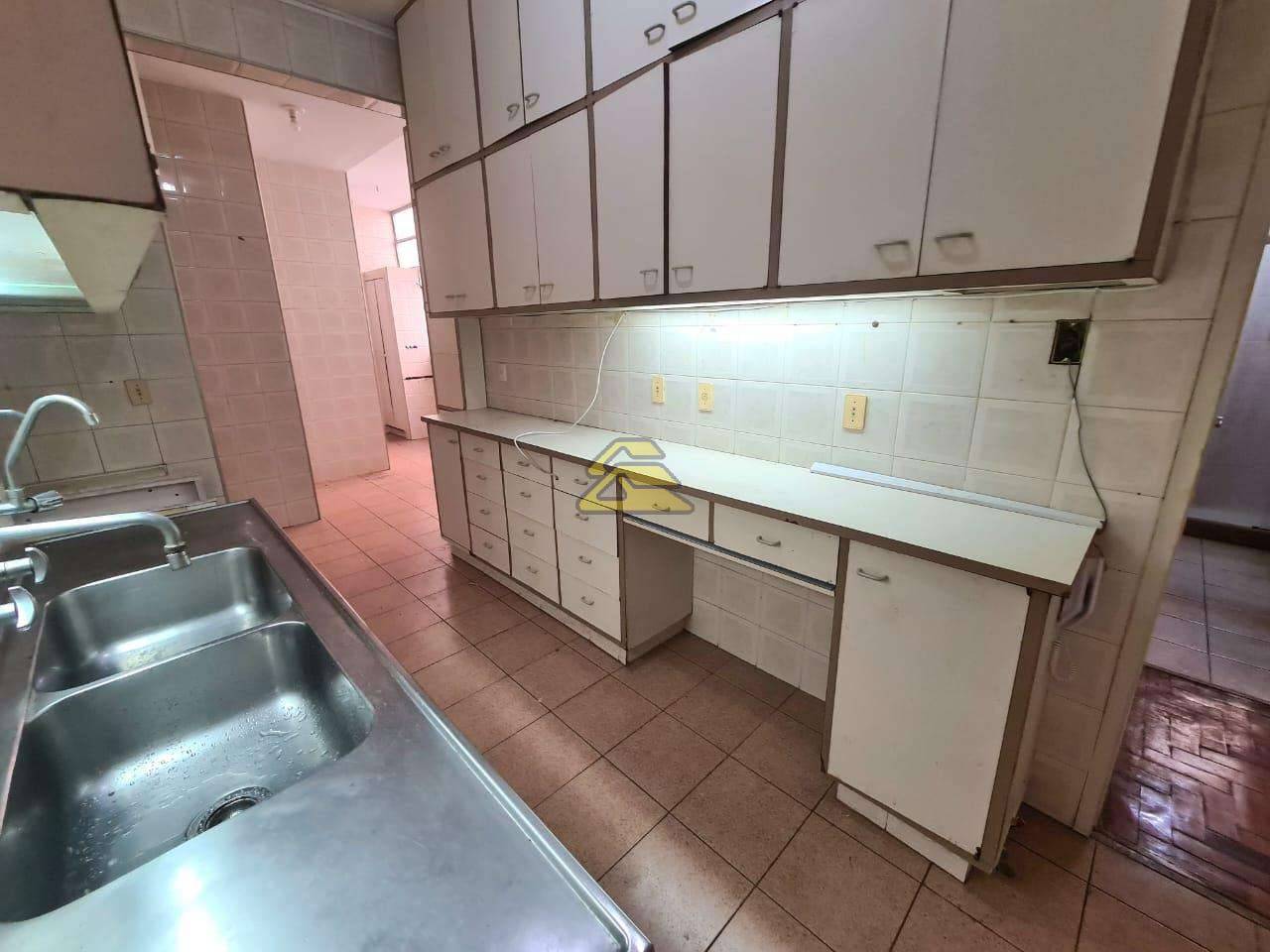 Apartamento à venda com 3 quartos, 120m² - Foto 10