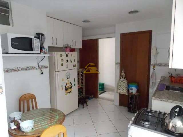 Apartamento à venda com 3 quartos, 91m² - Foto 13