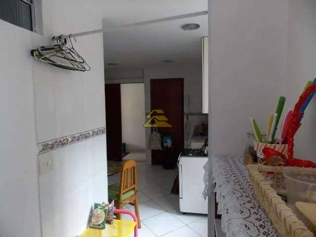 Apartamento à venda com 3 quartos, 91m² - Foto 14