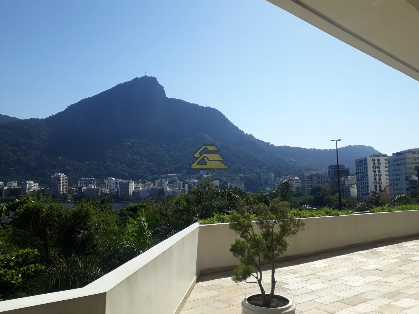 Apartamento à venda com 2 quartos, 76m² - Foto 28