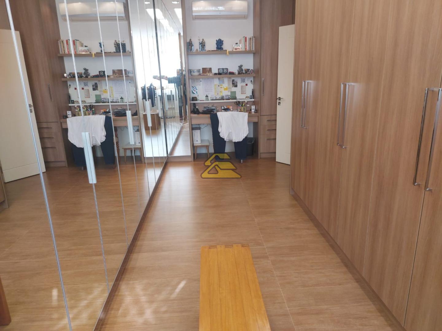 Apartamento à venda com 4 quartos, 276m² - Foto 27