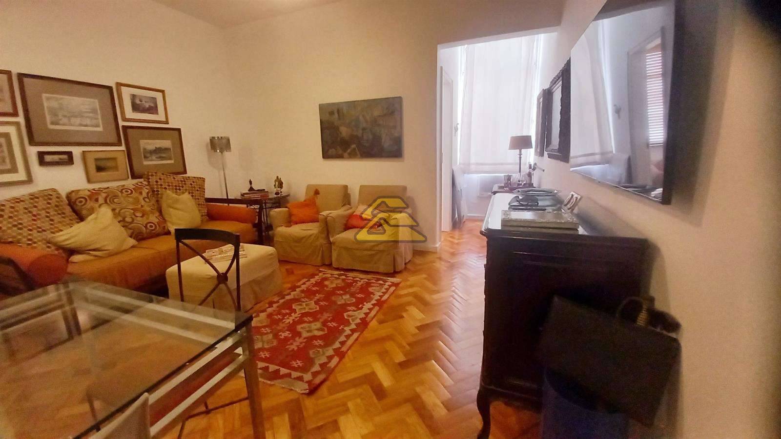 Apartamento à venda com 1 quarto, 40m² - Foto 5