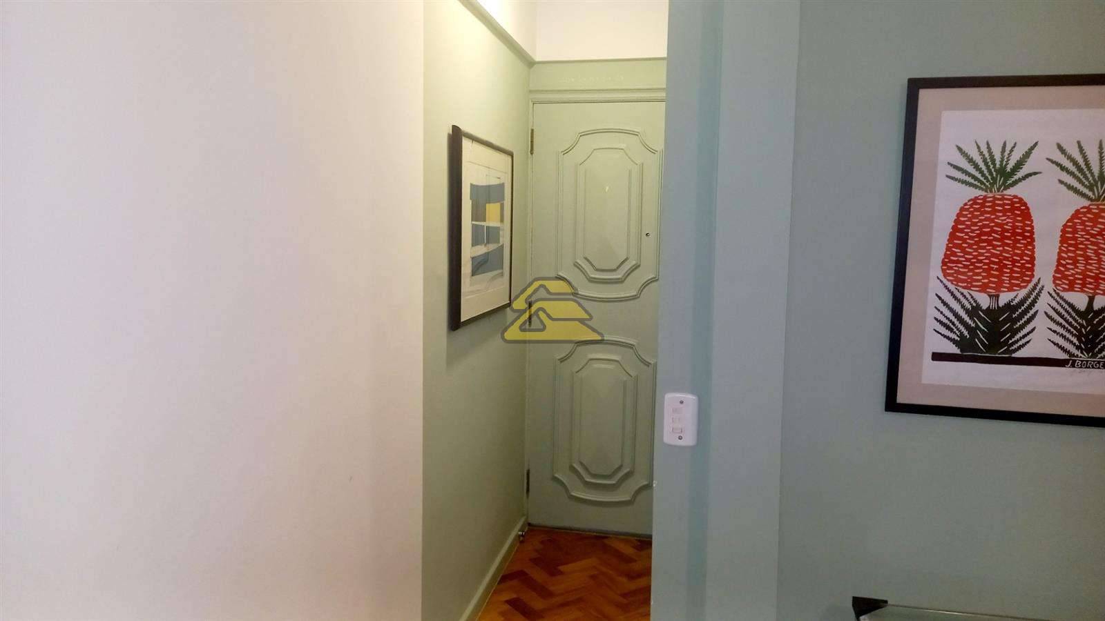 Apartamento à venda com 1 quarto, 40m² - Foto 11