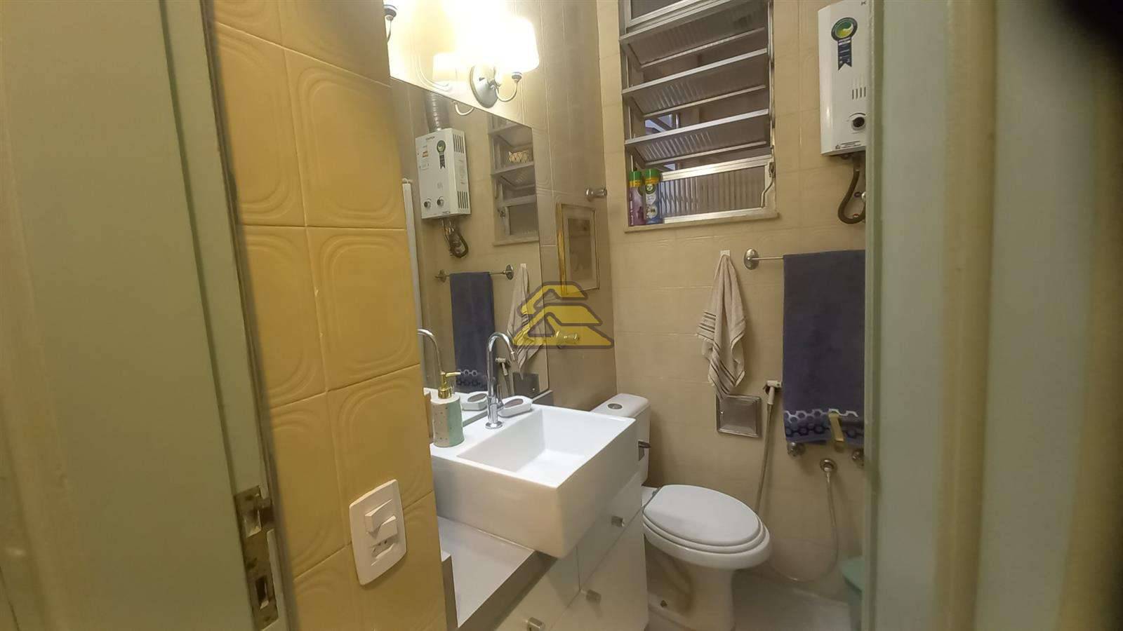 Apartamento à venda com 1 quarto, 40m² - Foto 24