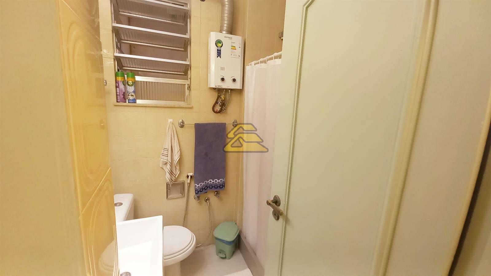 Apartamento à venda com 1 quarto, 40m² - Foto 25