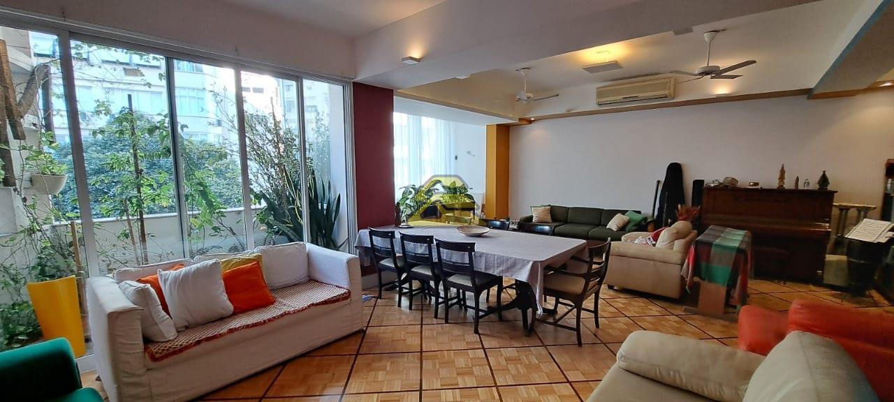 Apartamento à venda com 4 quartos, 231m² - Foto 4