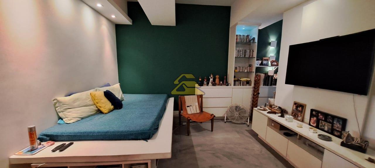 Apartamento à venda com 4 quartos, 231m² - Foto 12