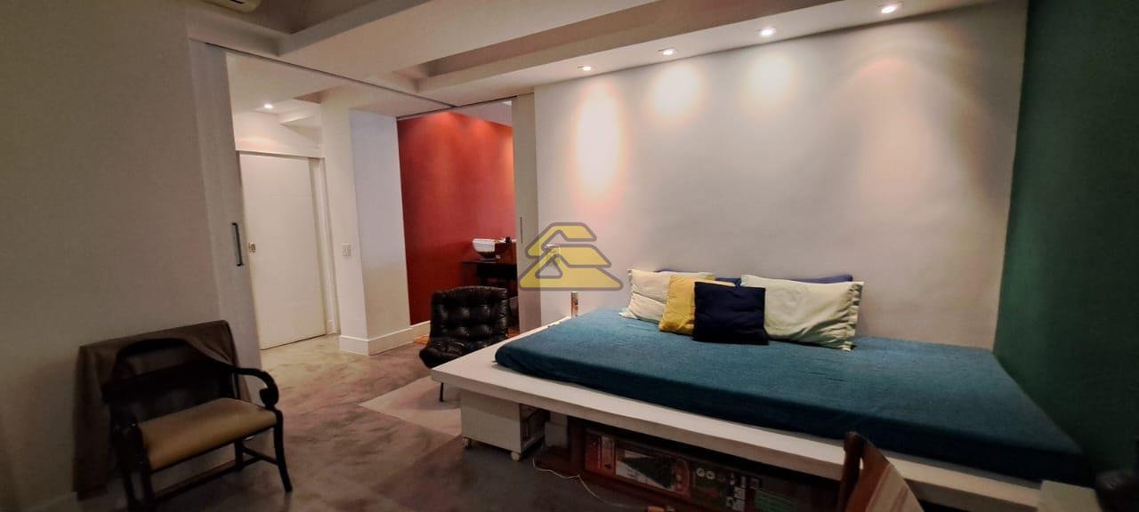 Apartamento à venda com 4 quartos, 231m² - Foto 14