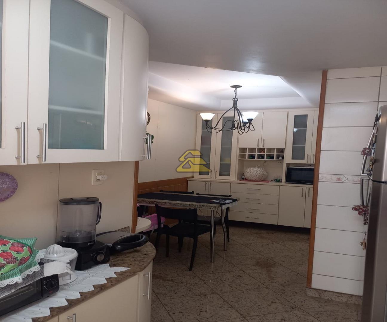 Apartamento à venda com 3 quartos, 150m² - Foto 19