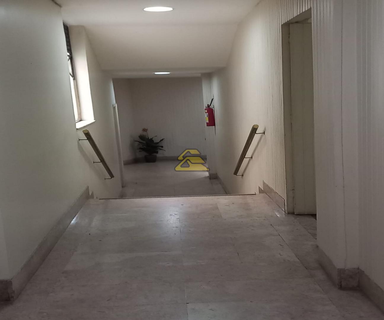 Apartamento à venda com 3 quartos, 150m² - Foto 25