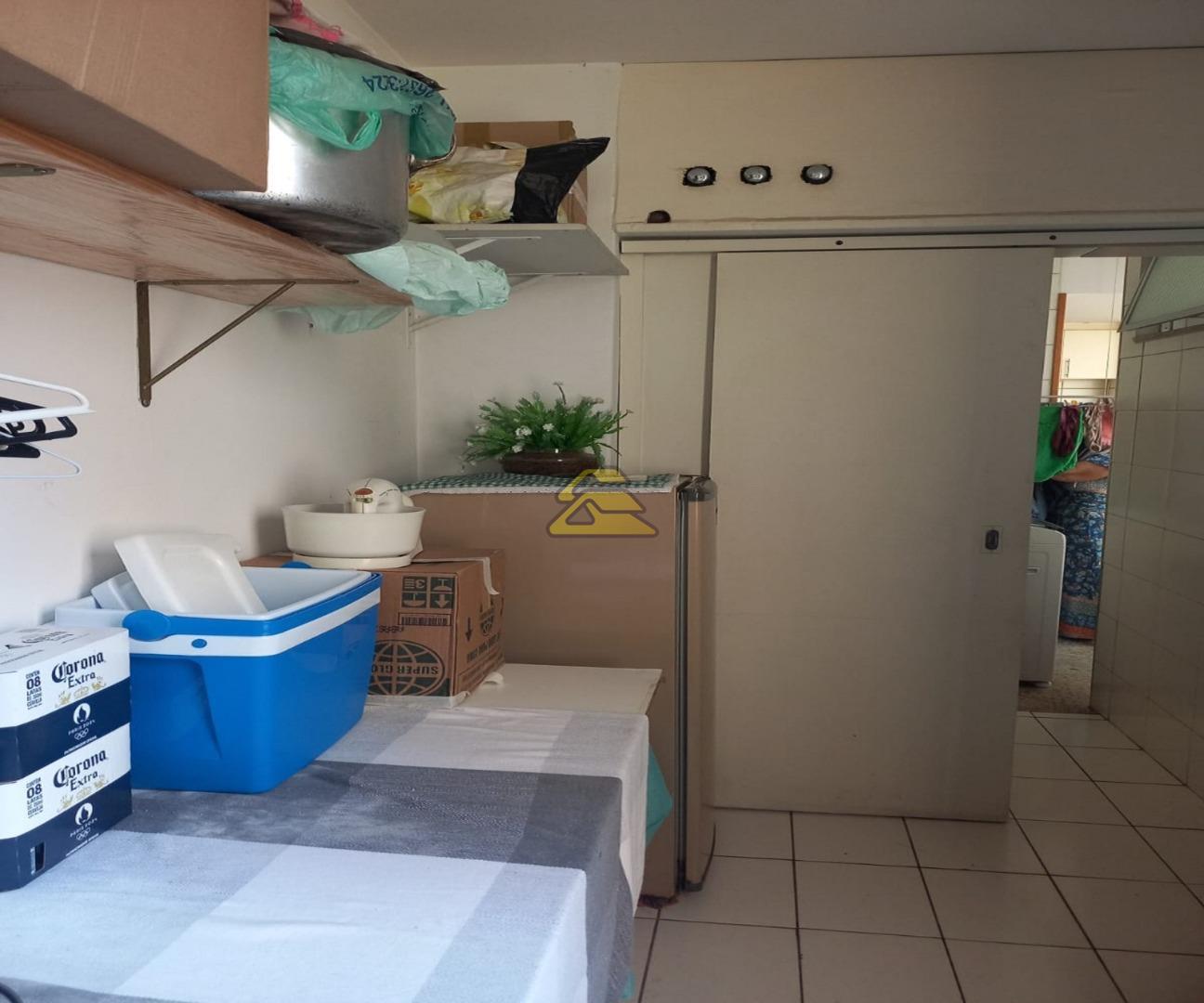 Apartamento à venda com 3 quartos, 150m² - Foto 21