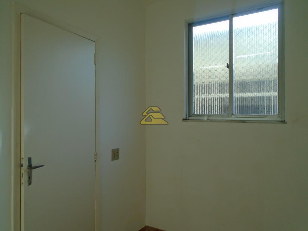 Apartamento para alugar com 2 quartos, 85m² - Foto 17